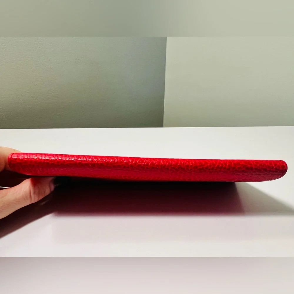 Dior chic red